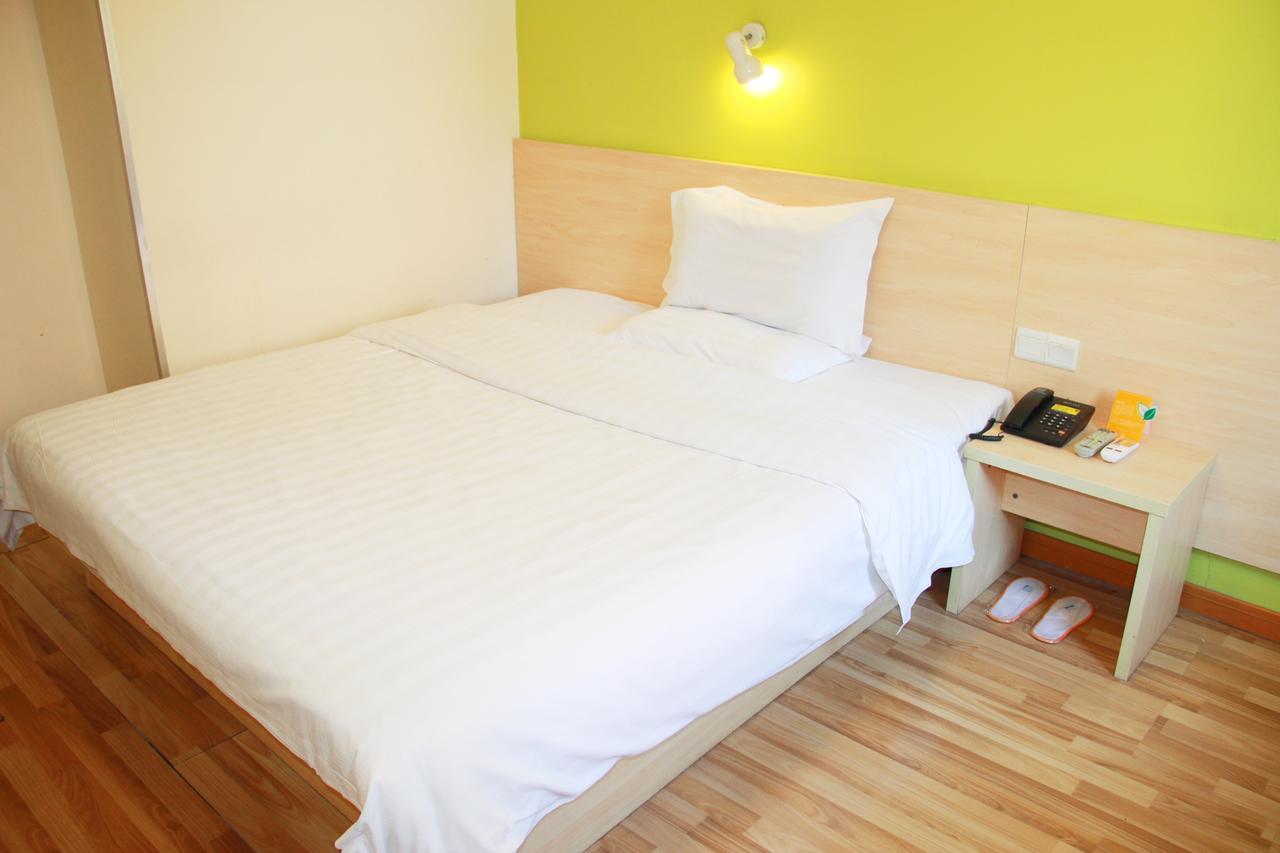 7Days Inn Huludao Xingcheng Hot Spring Street Εξωτερικό φωτογραφία