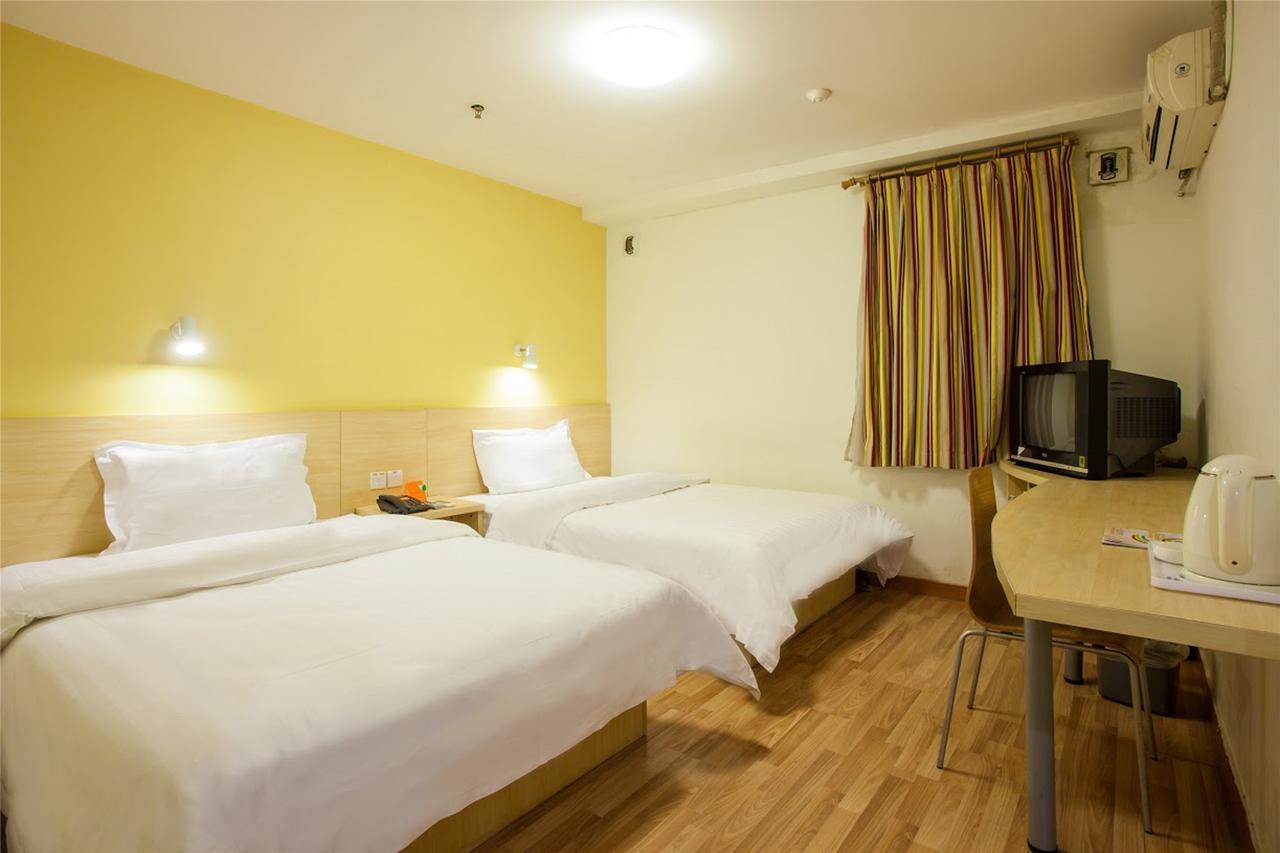 7Days Inn Huludao Xingcheng Hot Spring Street Εξωτερικό φωτογραφία